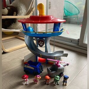 Paw Patrol Red and Blue Lookout Tower Playset